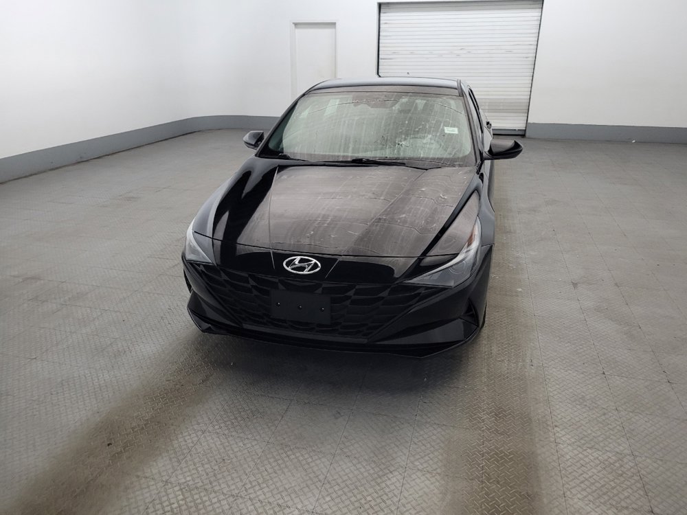 Used 2021 Hyundai Elantra SE w/ Cargo Package FWD image 15