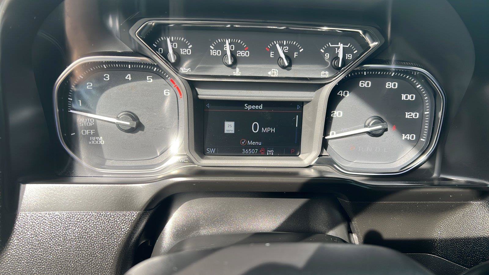 Used 2021 GMC Sierra 1500 SLT w/ SLT Convenience Package AWD/4WD image 12
