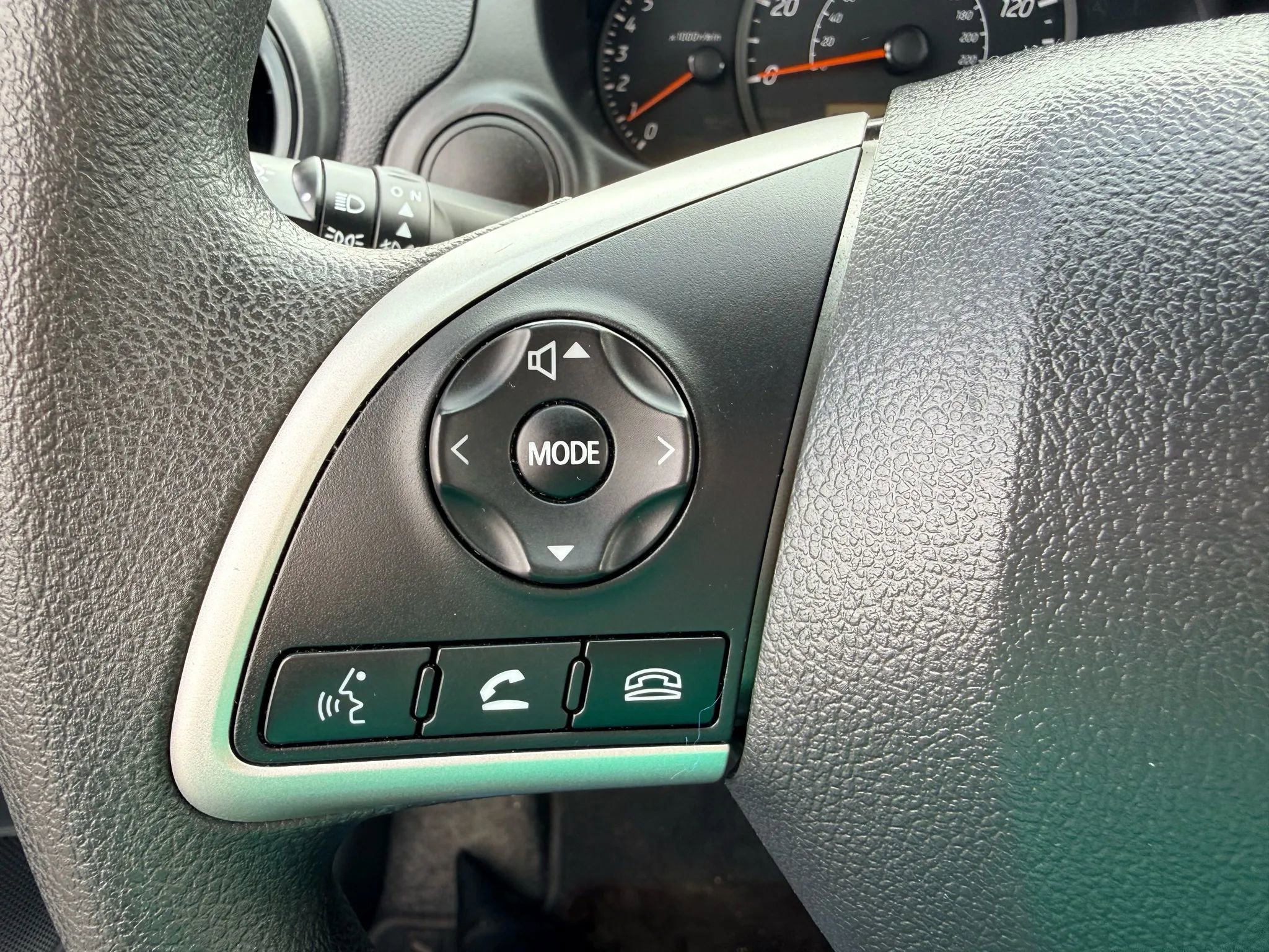 Used 2024 Mitsubishi Mirage ES image 11