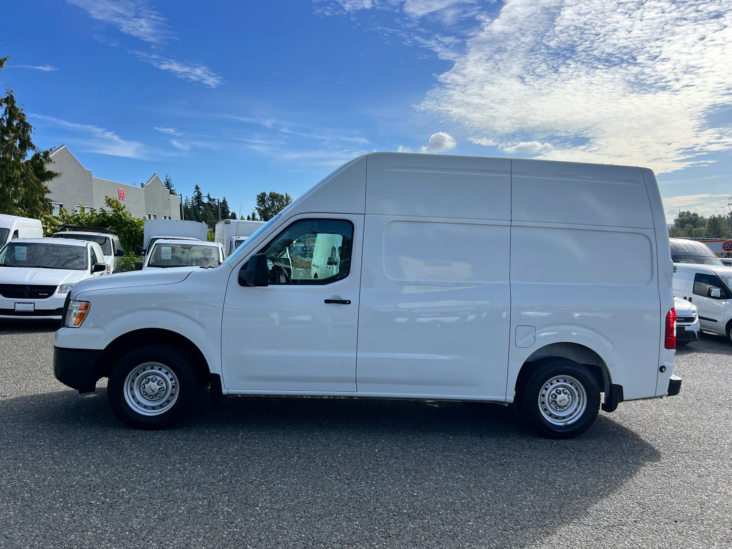 Used 2015 Nissan NV 2500 S w/ Power Package image 4
