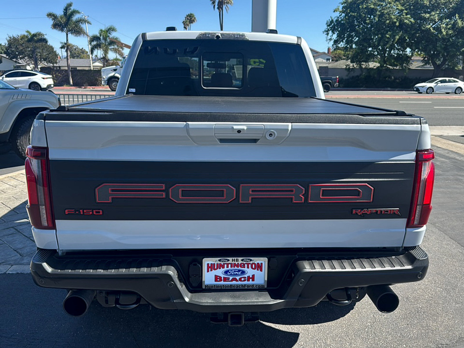 Used 2025 Ford F150 Raptor AWD/4WD image 9
