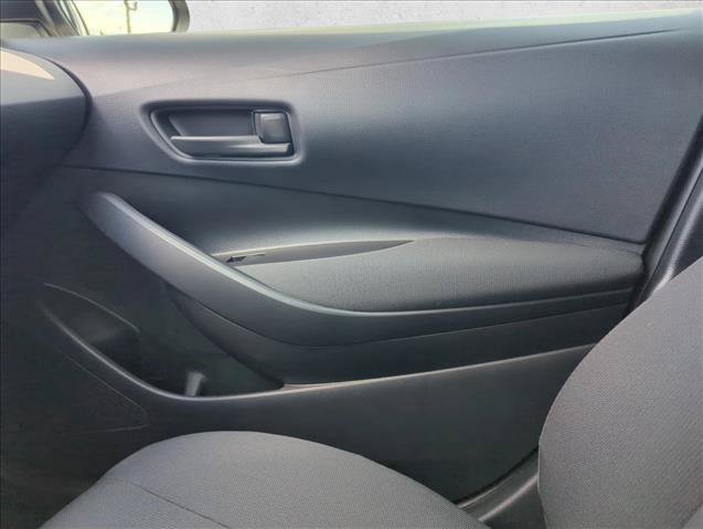 Used 2025 Toyota Corolla LE FWD image 24