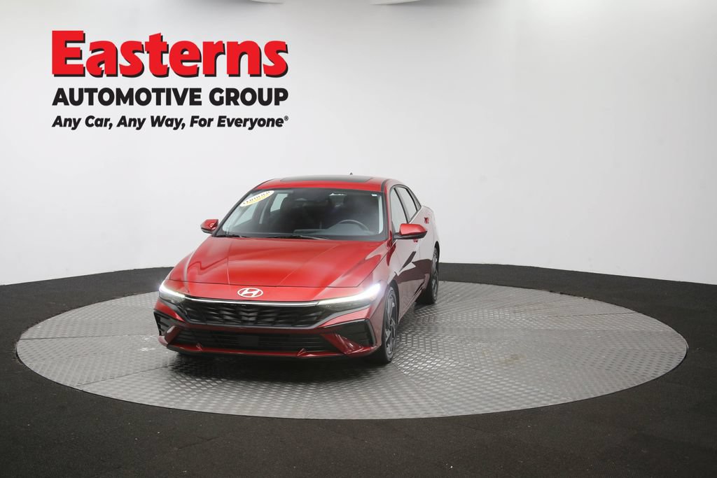 Used 2025 Hyundai Elantra SEL FWD image 56