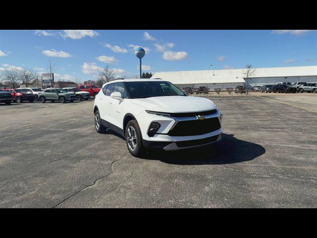 Certified 2023 Chevrolet Blazer LT w/ Convenience Package image 3