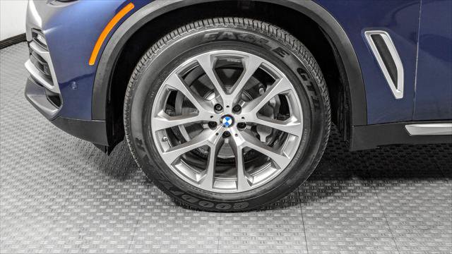 Used 2021 BMW X5 sDrive40i w/ Premium Package RWD image 35