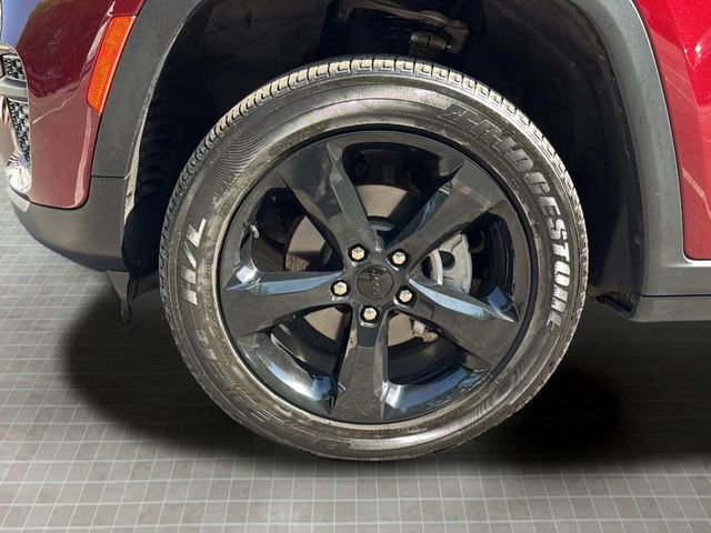 Certified 2023 Jeep Grand Cherokee Altitude AWD/4WD image 26