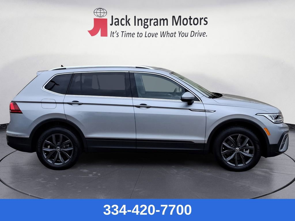 Used 2023 Volkswagen Tiguan SE image 6