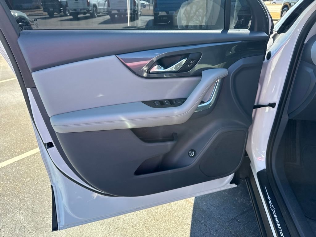 Used 2019 Chevrolet Blazer LT image 10