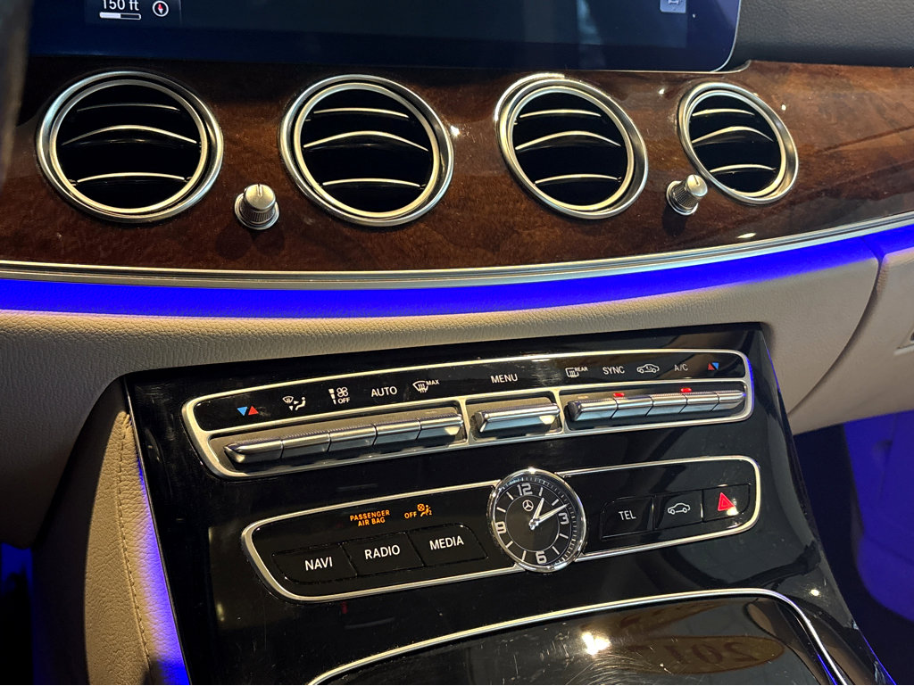 Used 2017 Mercedes-Benz E 300 4MATIC image 14