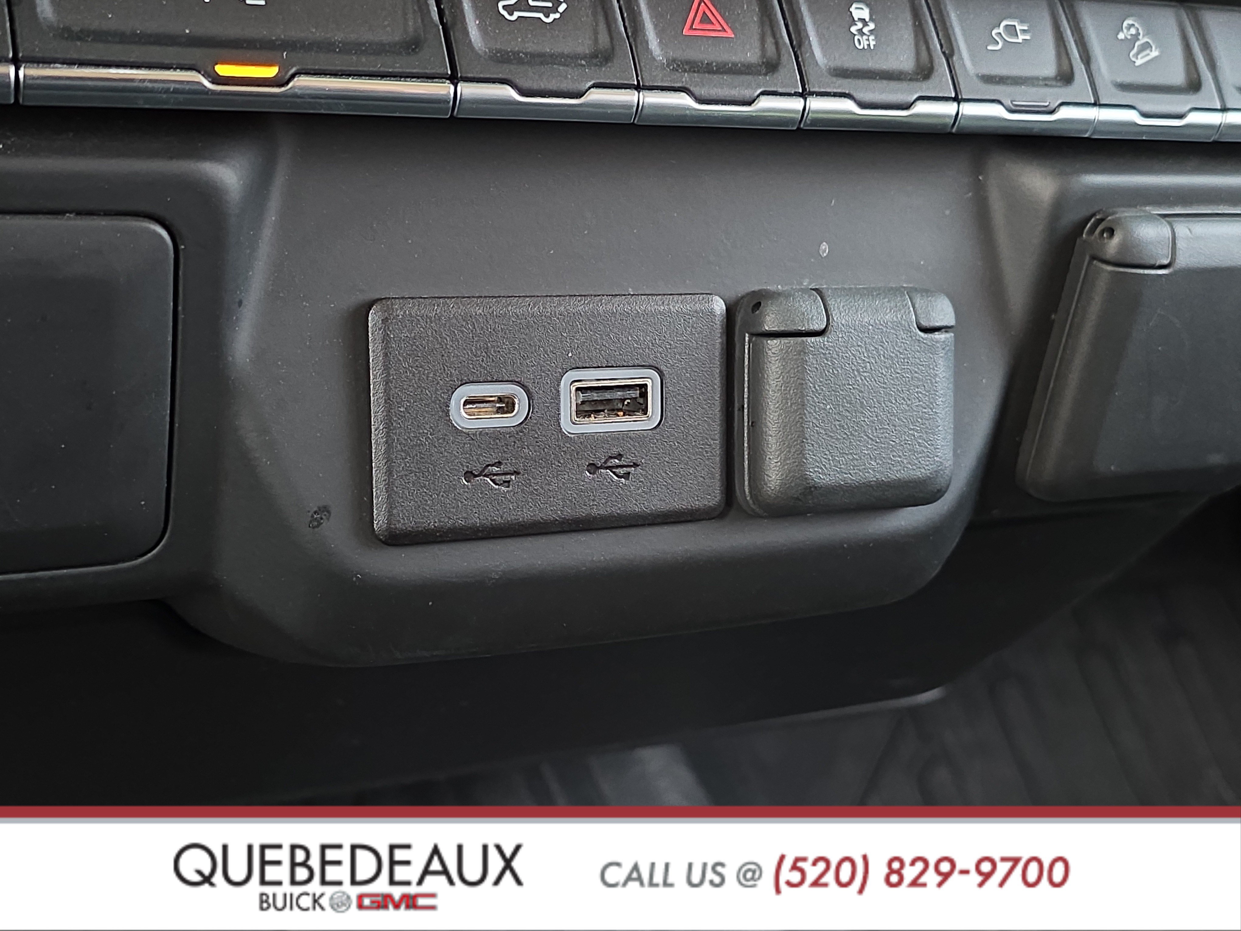 Used 2021 GMC Sierra 1500 4x4 Crew Cab w/ Sierra Value Package image 19