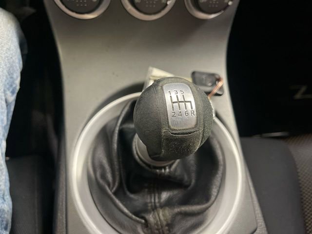 Used 2003 Nissan 350Z Enthusiast RWD image 18
