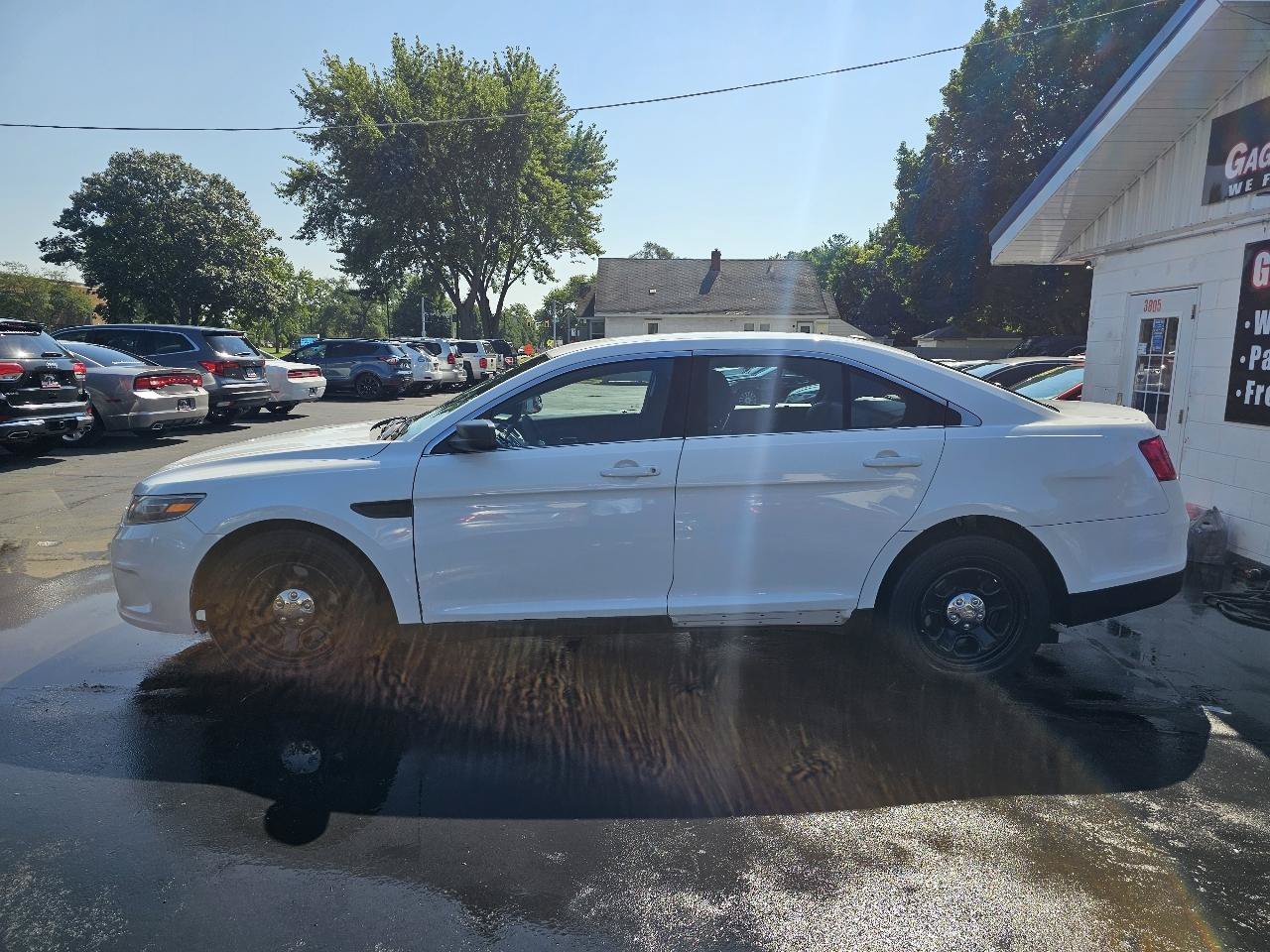 Used 2016 Ford Taurus Police Interceptor AWD image 6