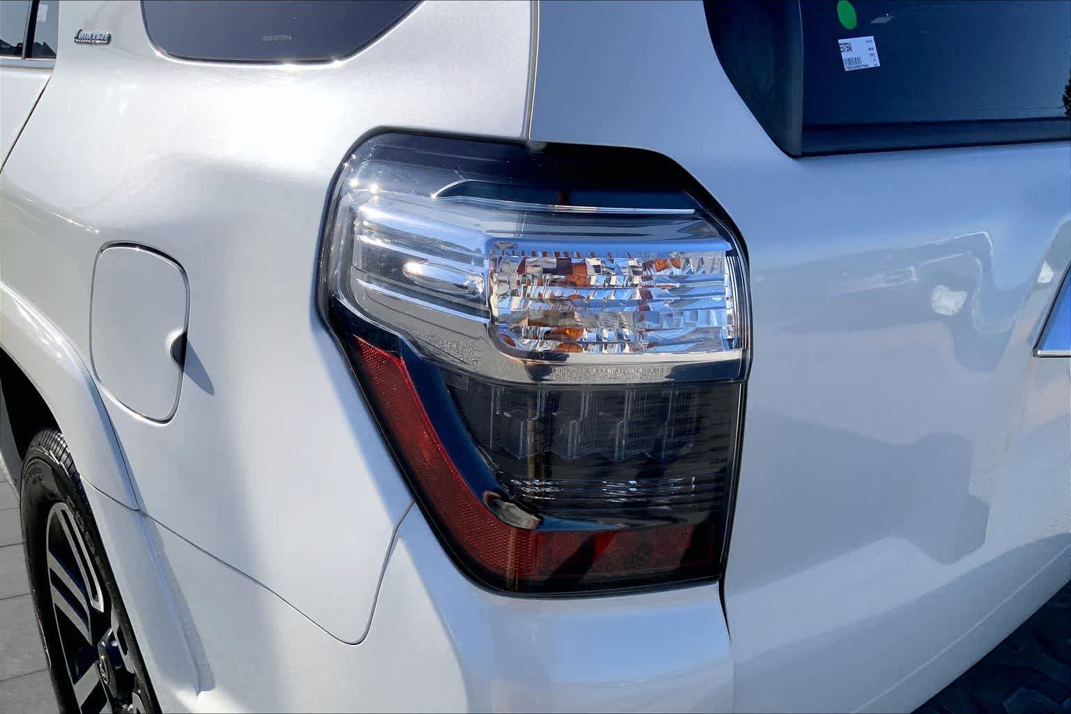 Used 2014 Toyota 4Runner Limited RWD image 27
