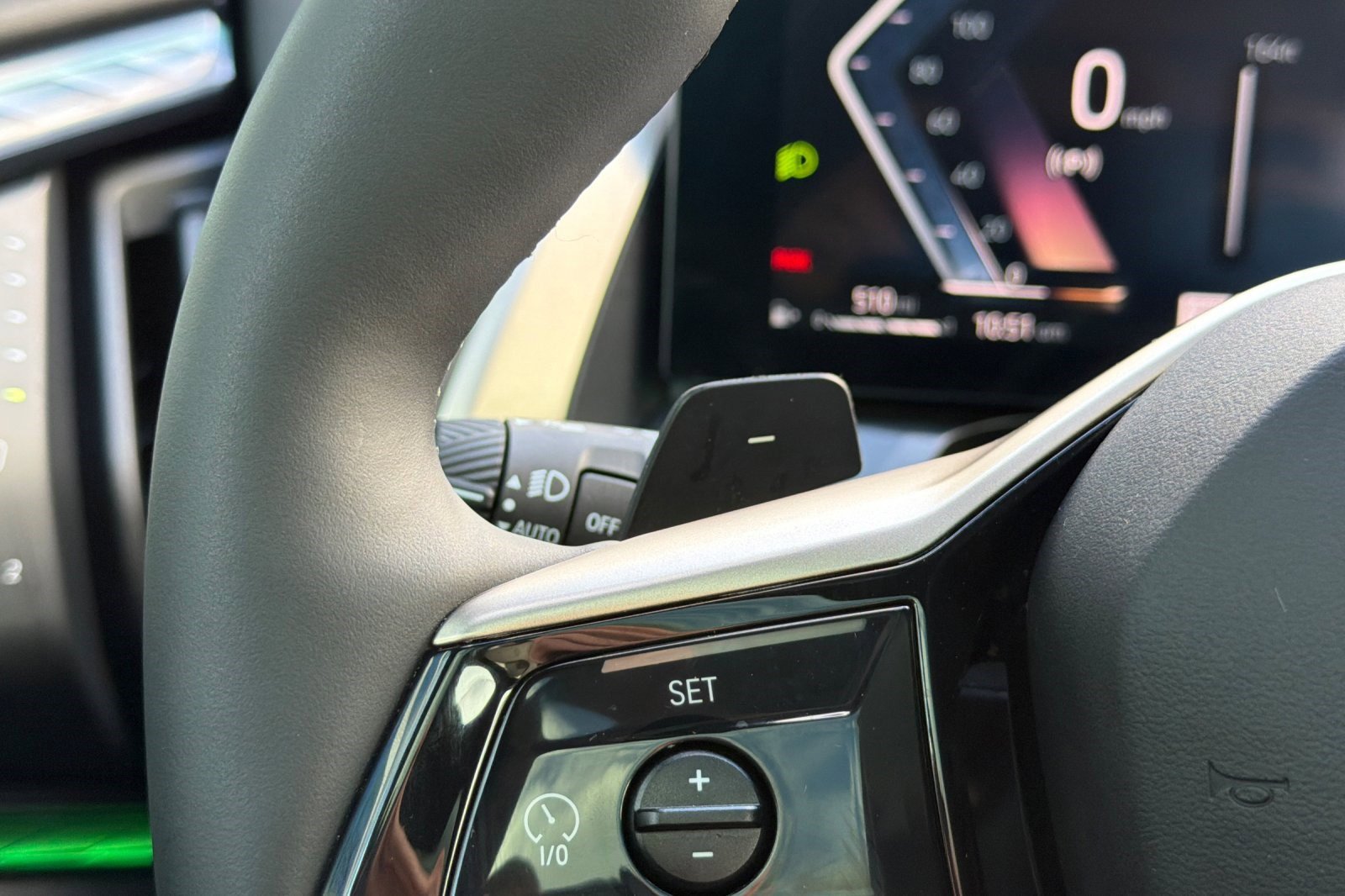 Used 2025 BMW X3 xDrive30i w/ Convenience Package image 32