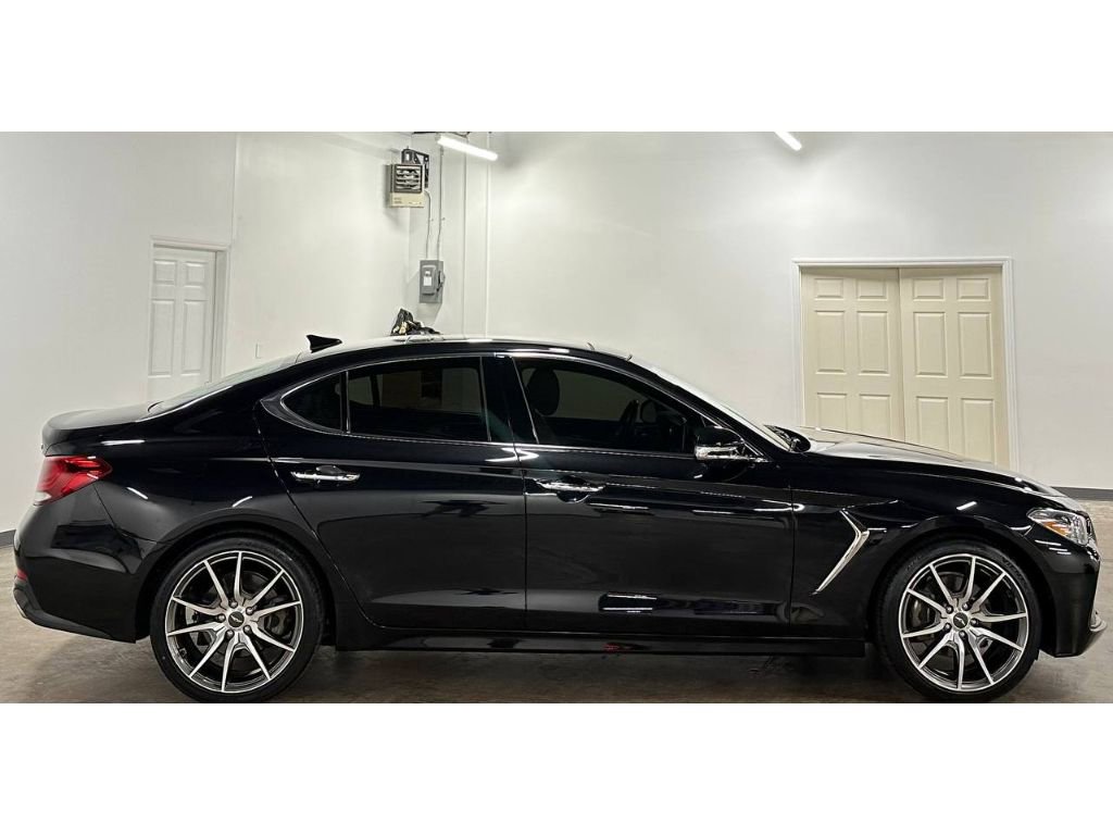 Used 2021 Genesis G70 2.0T w/ Prestige Package RWD image 9