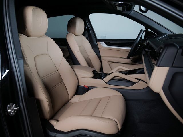 New 2026 Porsche Cayenne AWD/4WD image 11