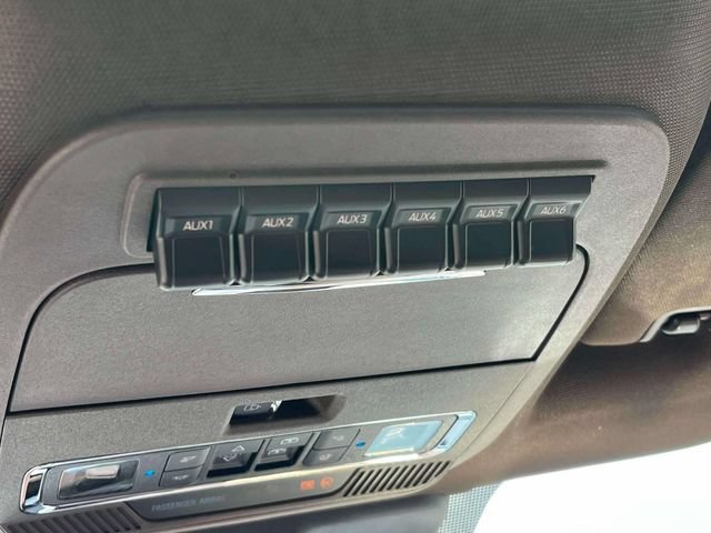 New 2026 Ford F350 King Ranch w/ Tremor Off-Road Package AWD/4WD image 31