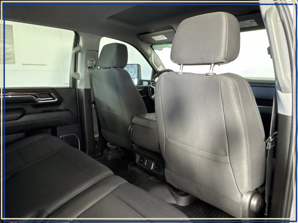 Certified 2024 Chevrolet Silverado 2500 LT AWD/4WD image 44