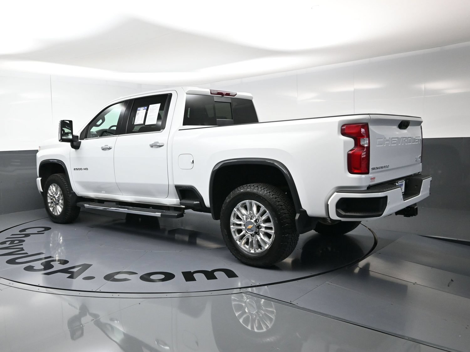 Used 2022 Chevrolet Silverado 2500 High Country AWD/4WD image 7
