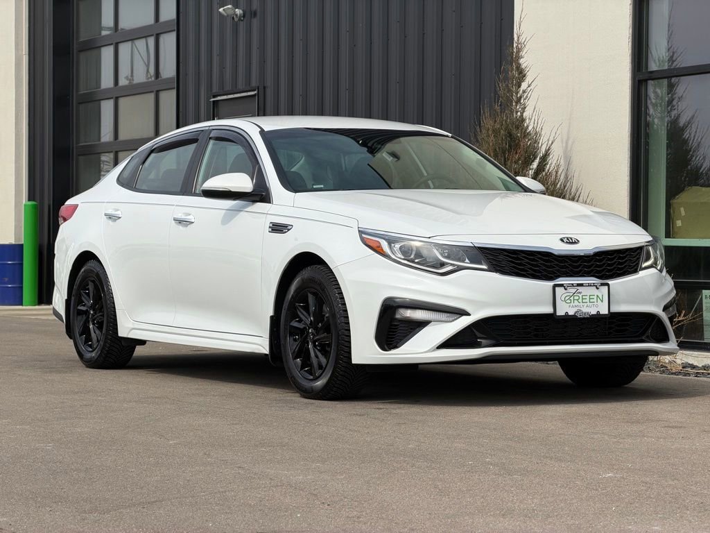 Used 2020 Kia Optima LX image 4