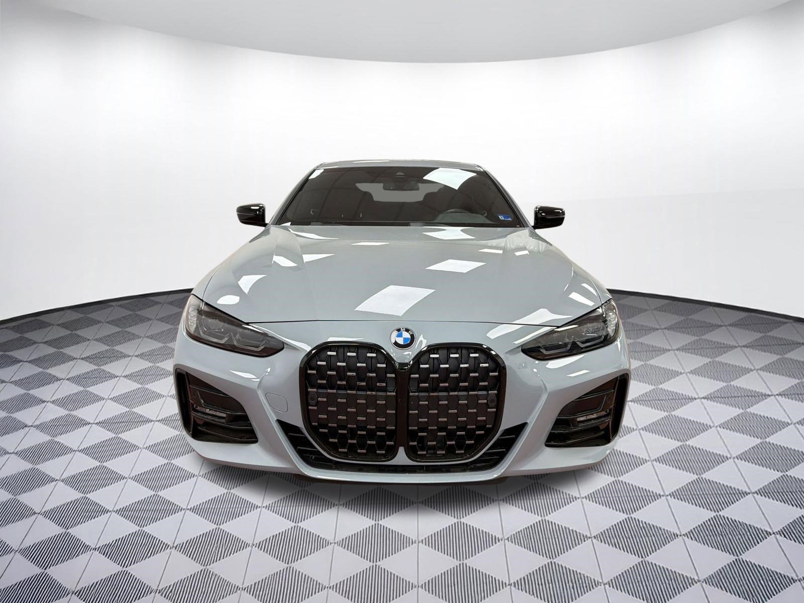 Used 2022 BMW 430i xDrive Coupe w/ M Sport Package image 6