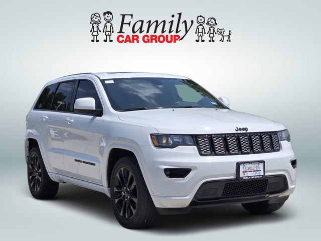 Used 2021 Jeep Grand Cherokee Laredo X RWD image 2