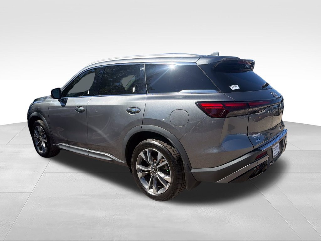 Used 2023 INFINITI QX60 Luxe w/ Cargo Package AWD/4WD image 3
