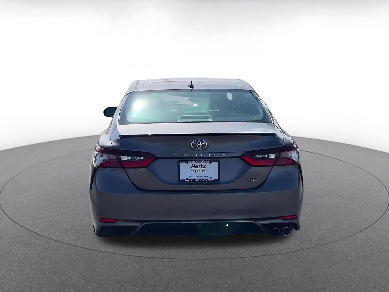 Used 2024 Toyota Camry SE FWD image 12