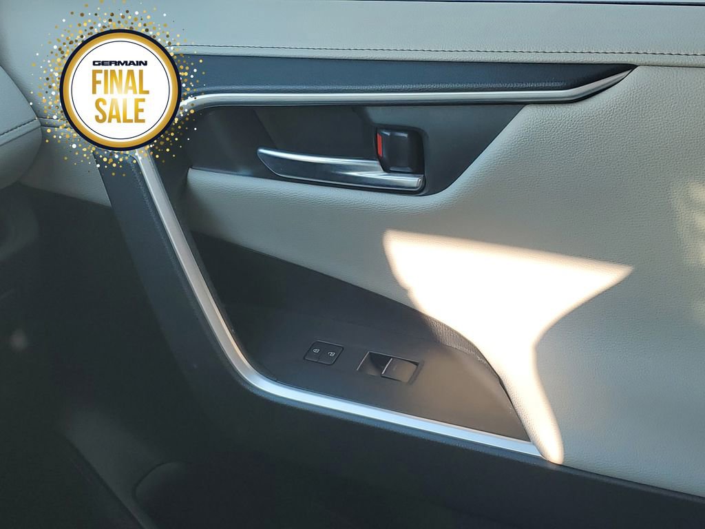 Certified 2022 Toyota RAV4 Limited image 24