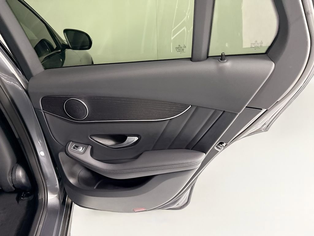 Certified 2022 Mercedes-Benz GLC 300 image 27