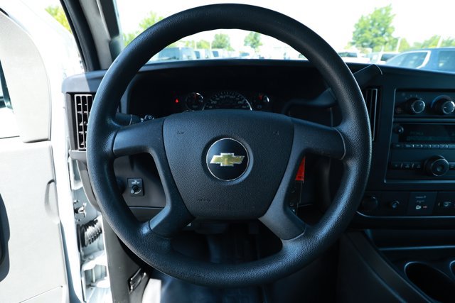 Used 2021 Chevrolet Express 2500 RWD image 12