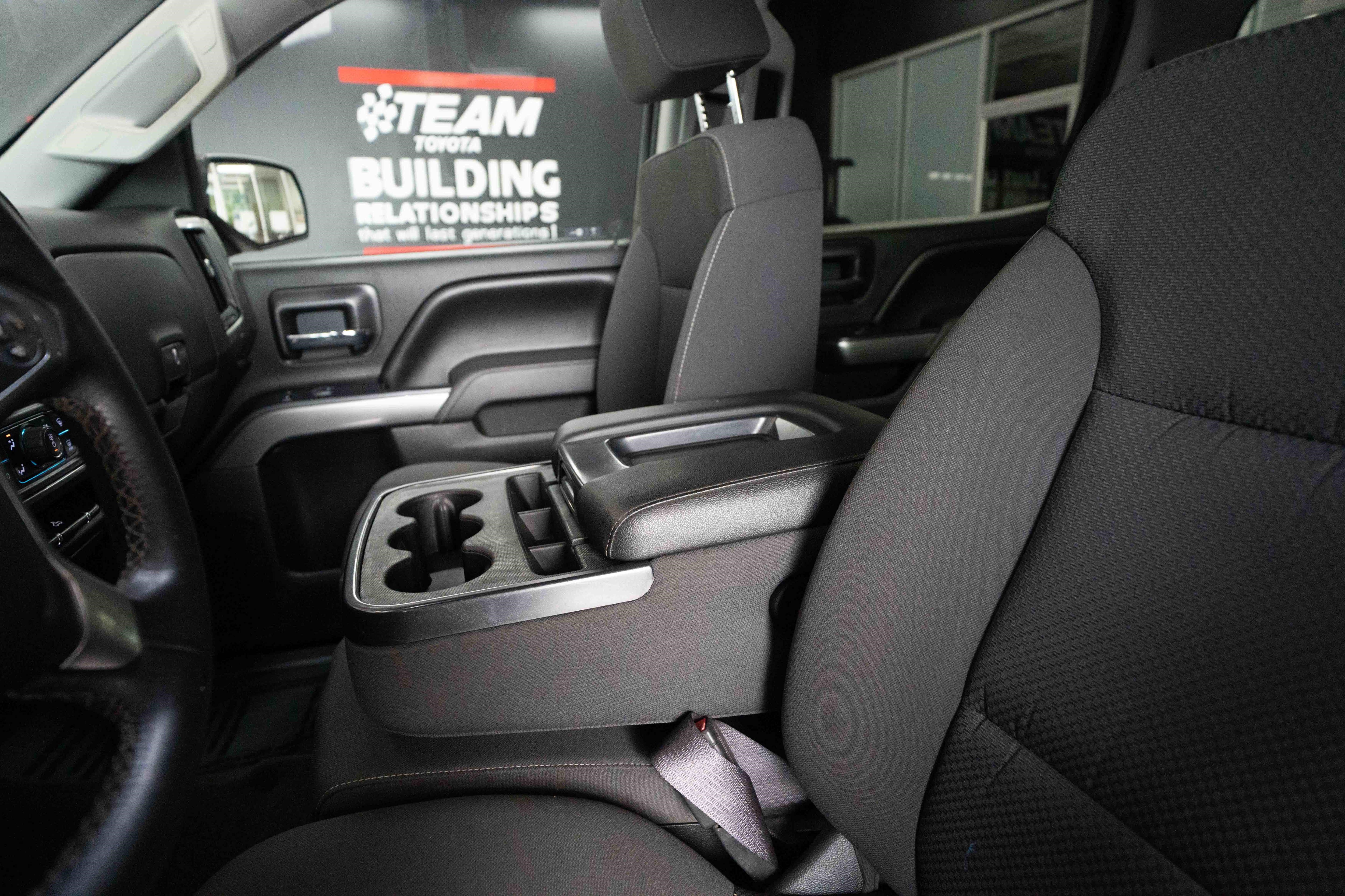 Used 2017 Chevrolet Silverado 1500 LT w/ All Star Edition AWD/4WD image 10