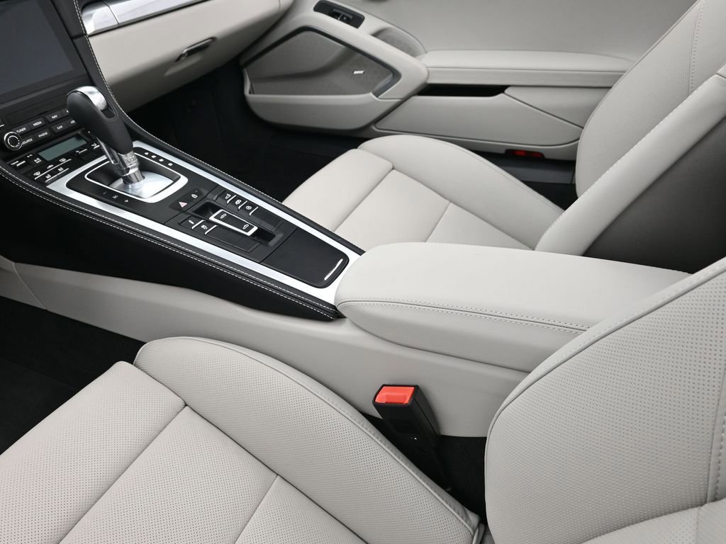 Used 2025 Porsche 718 Boxster GTS image 18