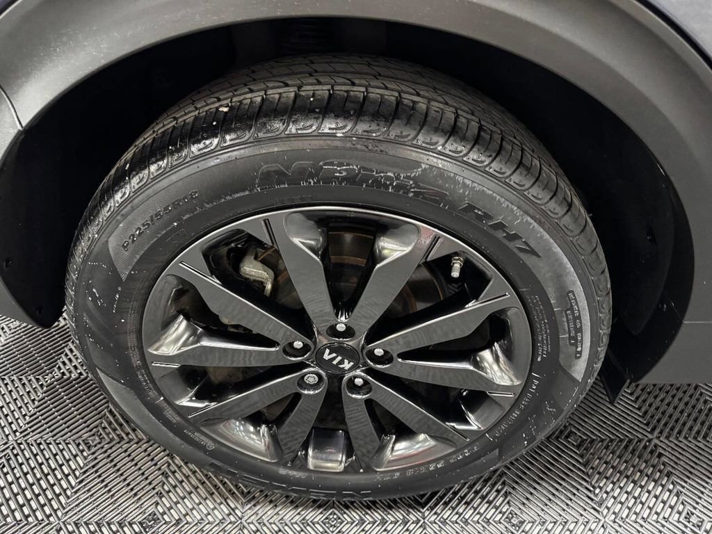 Used 2019 Kia Sportage EX w/ EX Sport Appearance Package image 19