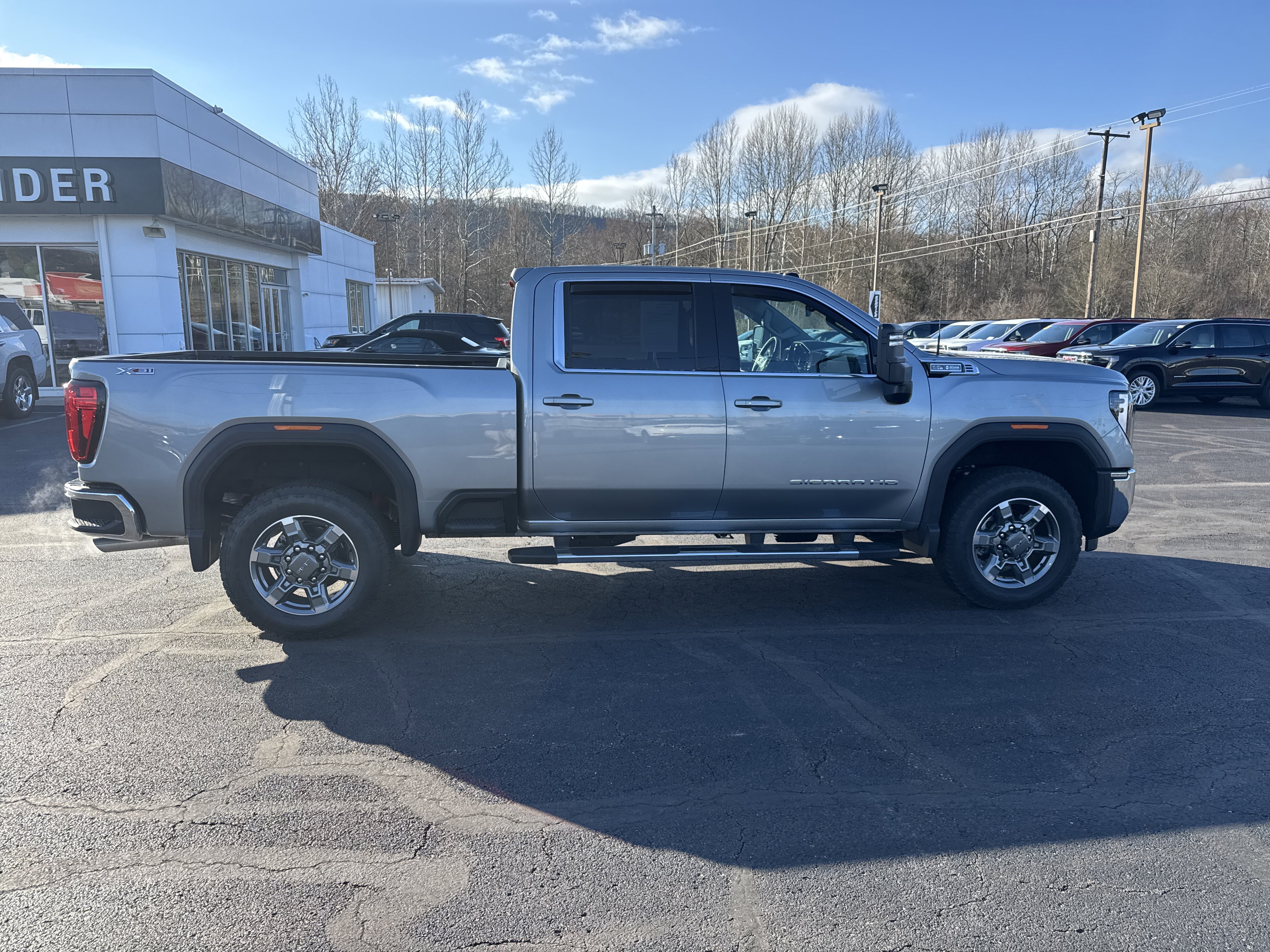 Used 2025 GMC Sierra 2500 SLE w/ SLE Value Package; AWD/4WD video 2