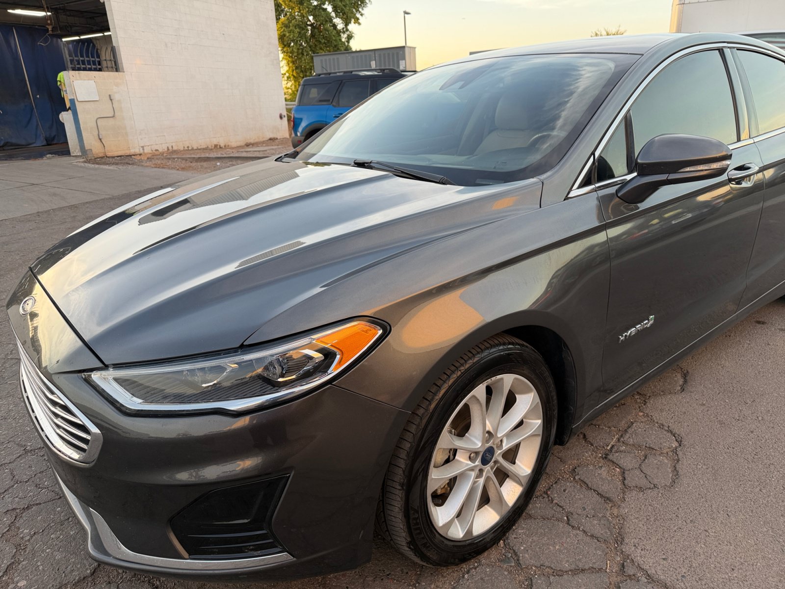 Used 2019 Ford Fusion SEL FWD image 10
