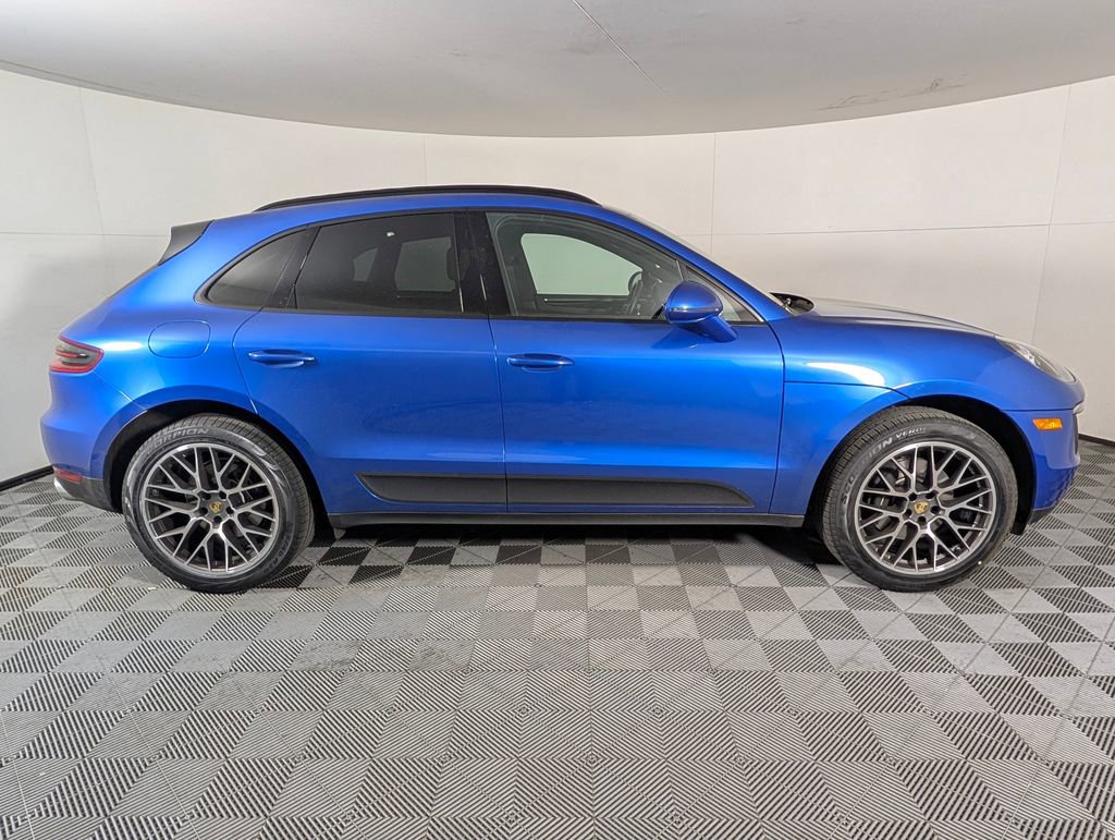 Used 2018 Porsche Macan image 9