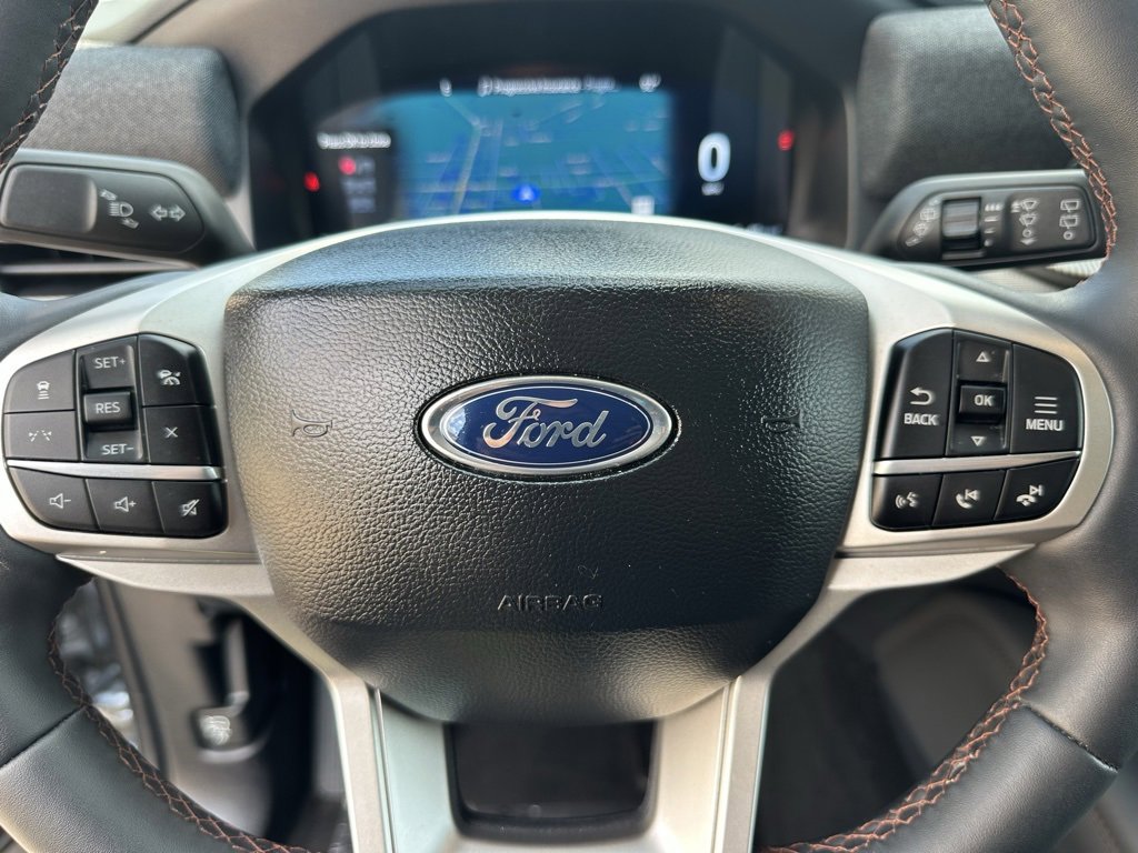 Used 2025 Ford Explorer Active image 23