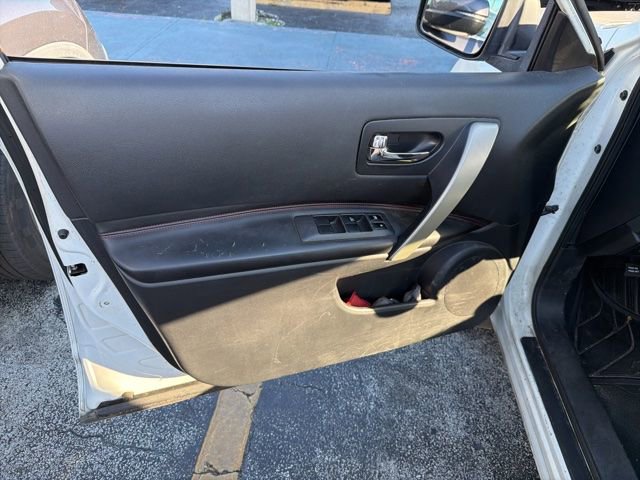 Used 2011 Nissan Rogue SV w/ SL Pkg FWD image 14