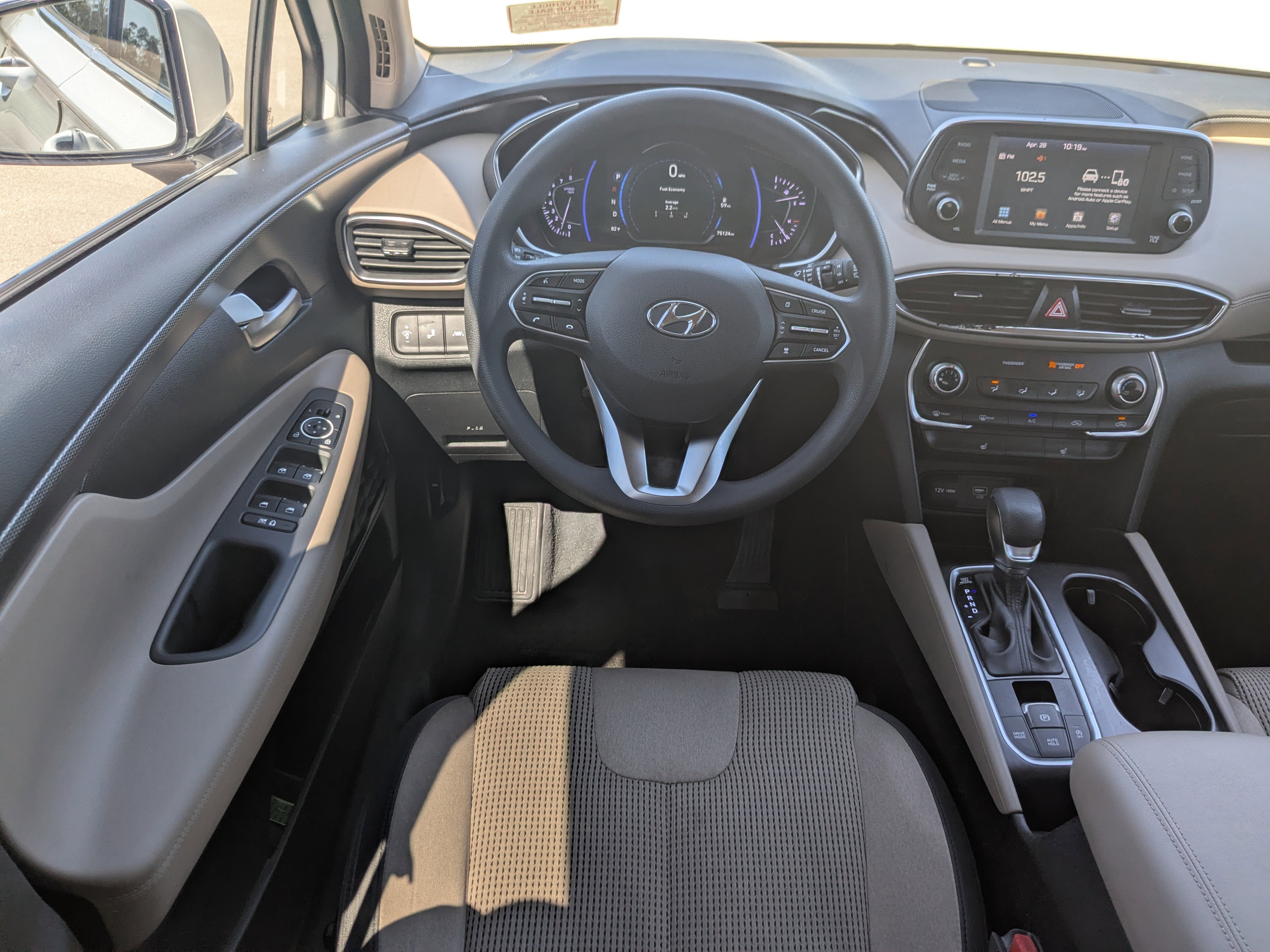 Used 2019 Hyundai Santa Fe SEL FWD image 19