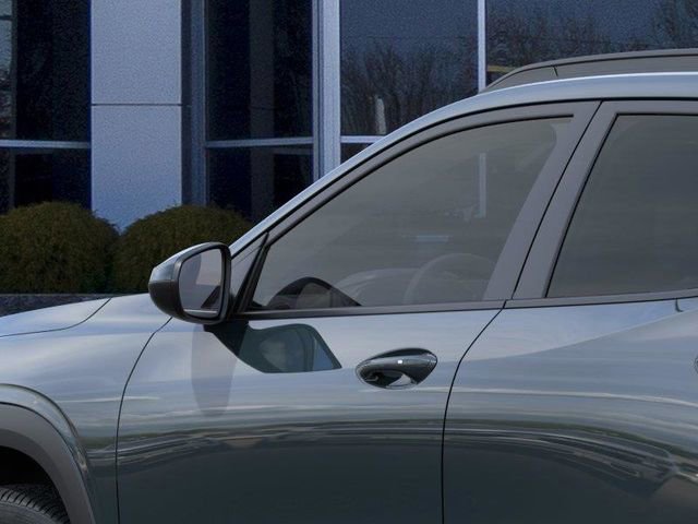 New 2026 Chevrolet Trax LT w/ LT Convenience Package FWD image 12