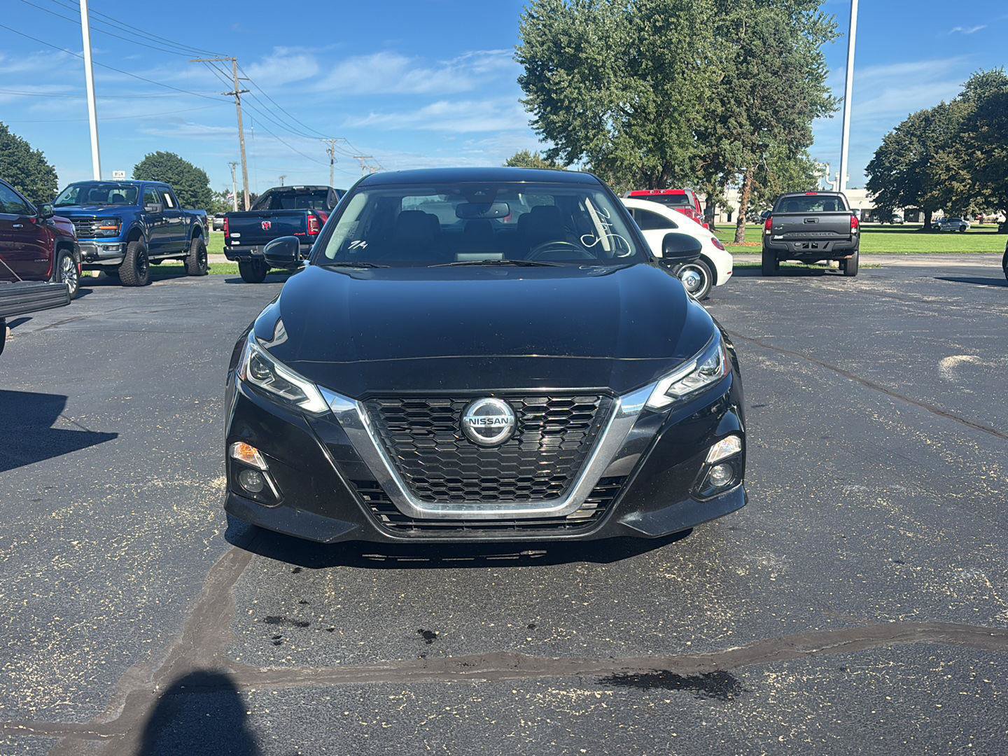 Used 2019 Nissan Altima 2.5 Platinum AWD/4WD image 2