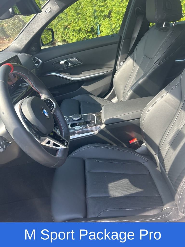 Used 2025 BMW M340i xDrive w/ Premium Package image 21