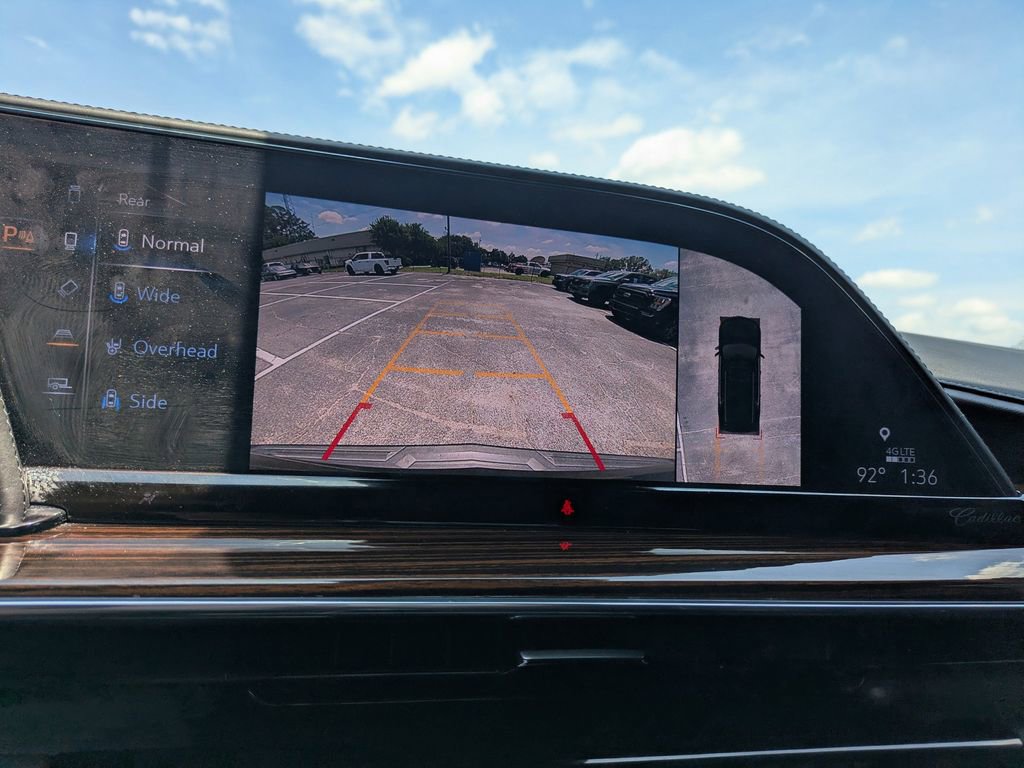 Used 2021 Cadillac Escalade Premium Luxury RWD image 25