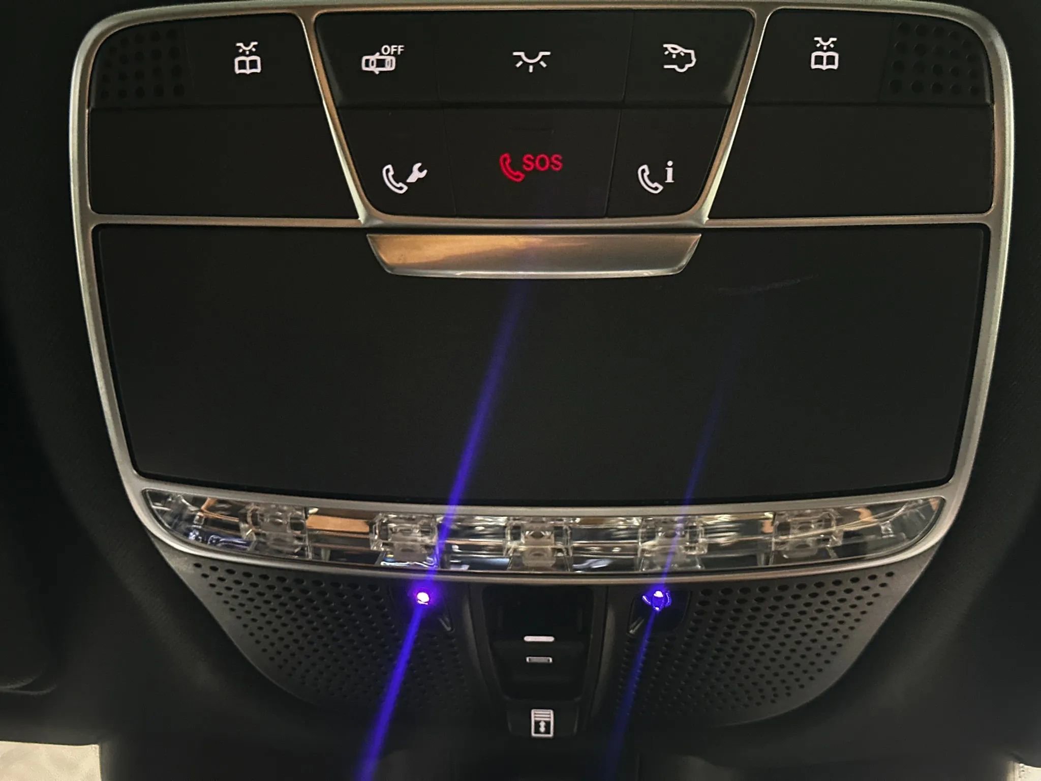 Used 2017 Mercedes-Benz S 550 Sedan image 44