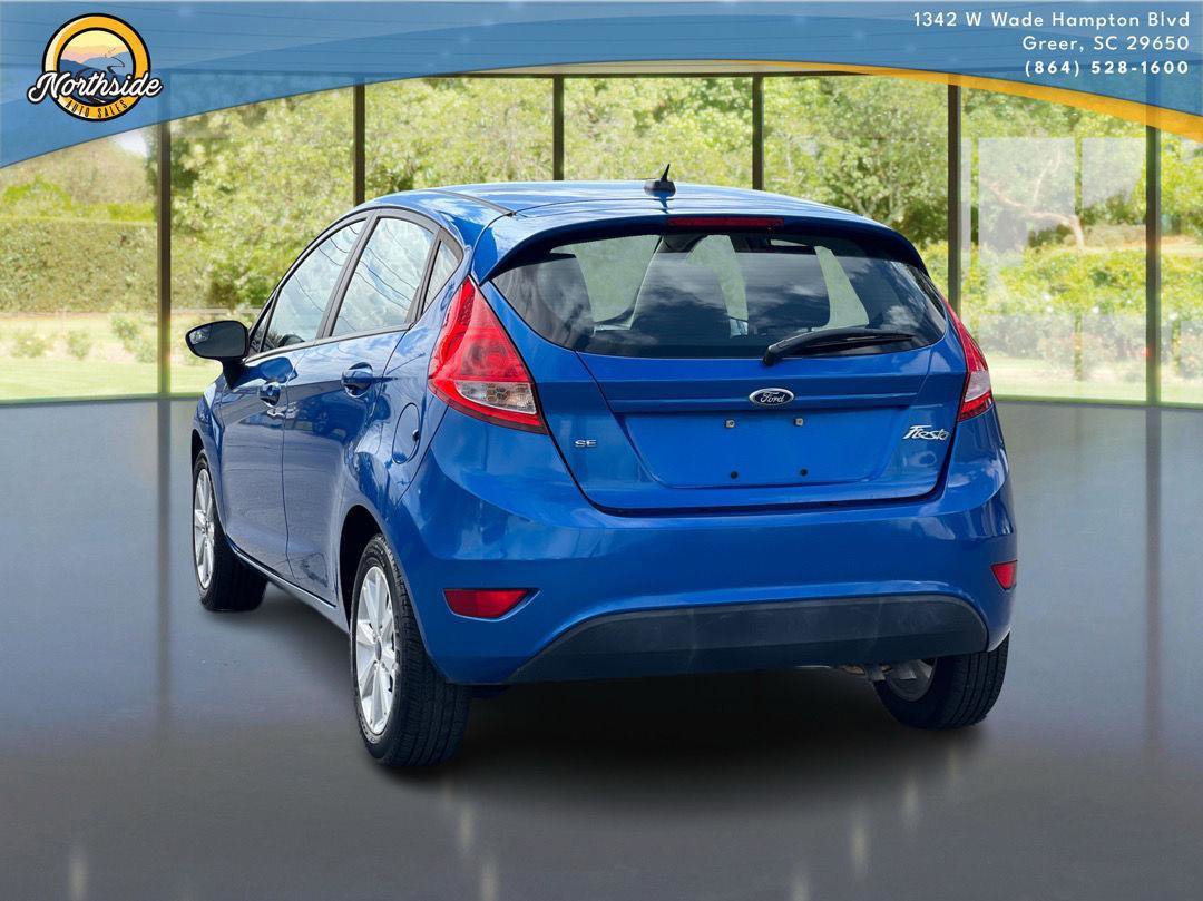 Used 2011 Ford Fiesta SE w/ 203A Rapid Spec Order Code image 5