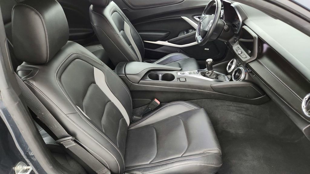 Used 2021 Chevrolet Camaro LT w/ RS Package image 21