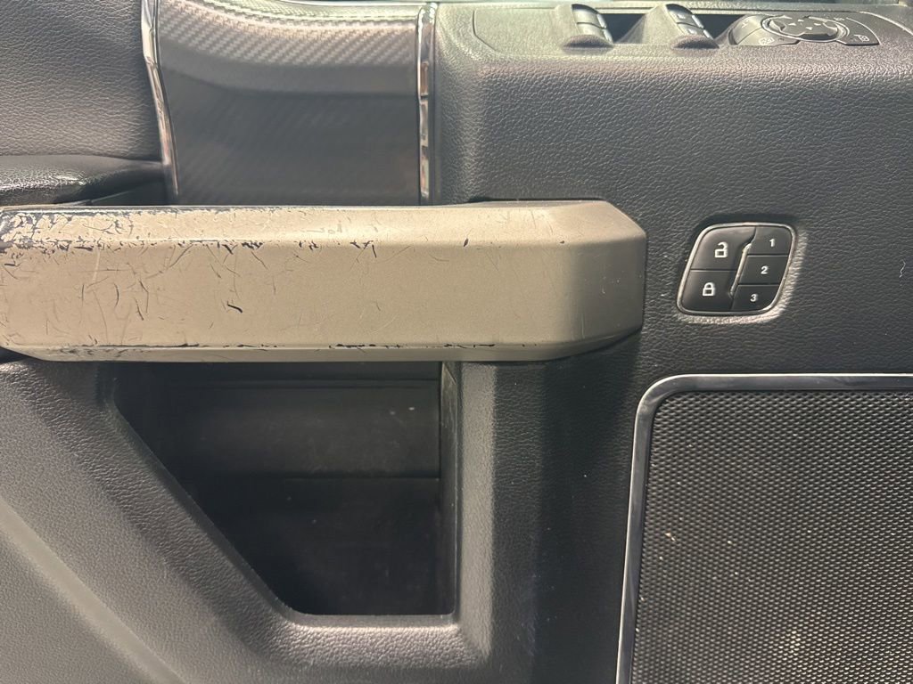 Used 2020 Ford F150 Lariat w/ Equipment Group 502A Luxury AWD/4WD image 13