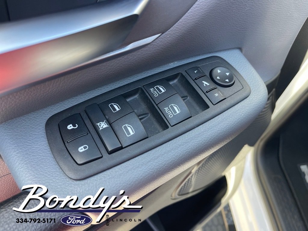 Used 2023 RAM 1500 Big Horn image 10