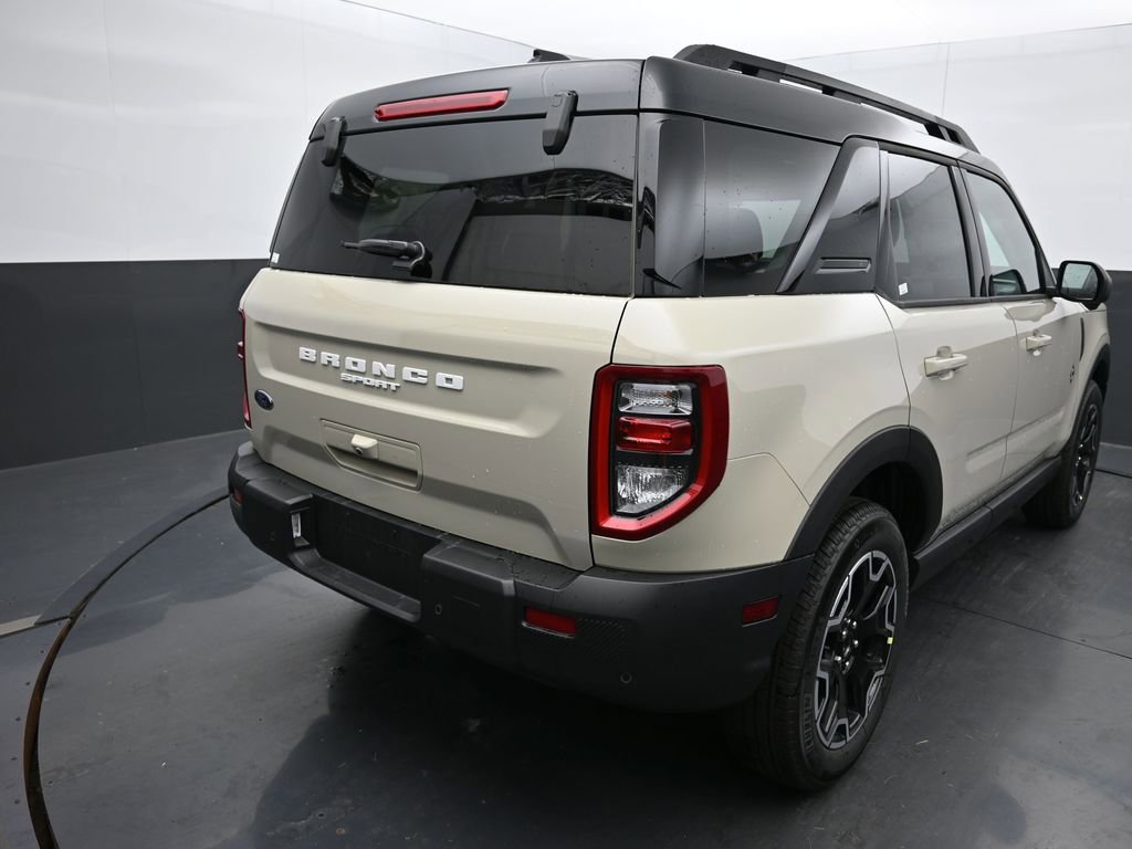 New 2025 Ford Bronco Sport Outer Banks w/ Outer Banks Tech Package+ image 14